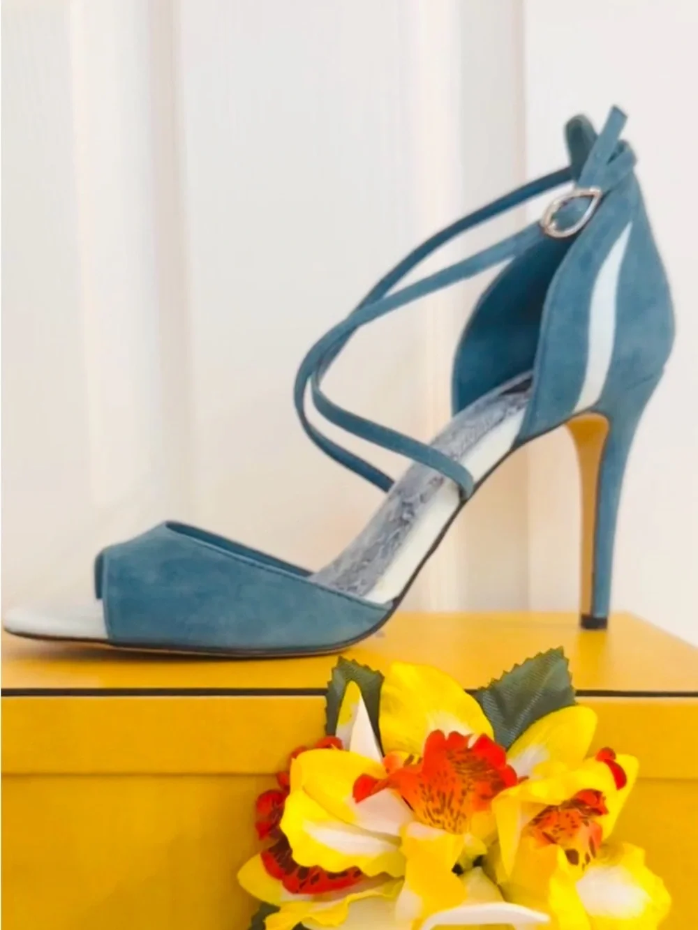 WHBM ~ Teal Cruelty Free Suede 4” Heels w/Crisscross Straps and Snakeskin Design